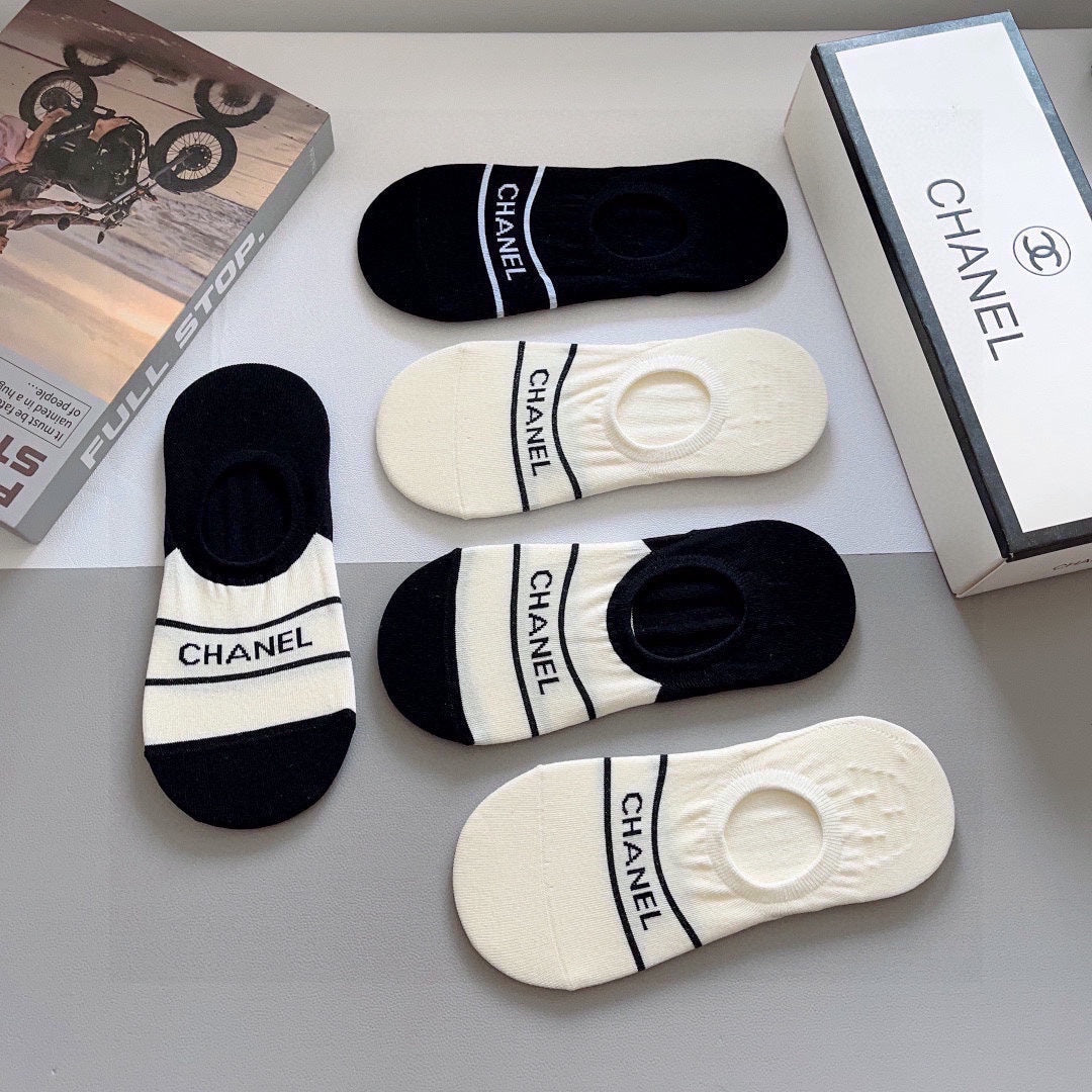 CHANEL FLAT SOCKS 417515 (1 BOX )