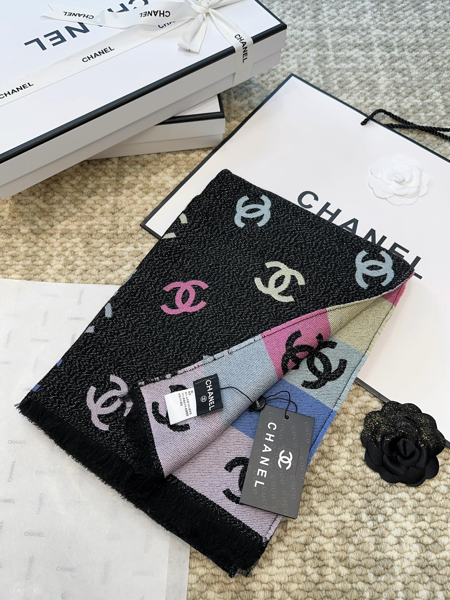 CHANEL 25S SCARF 187 IN CASHMERE 876277