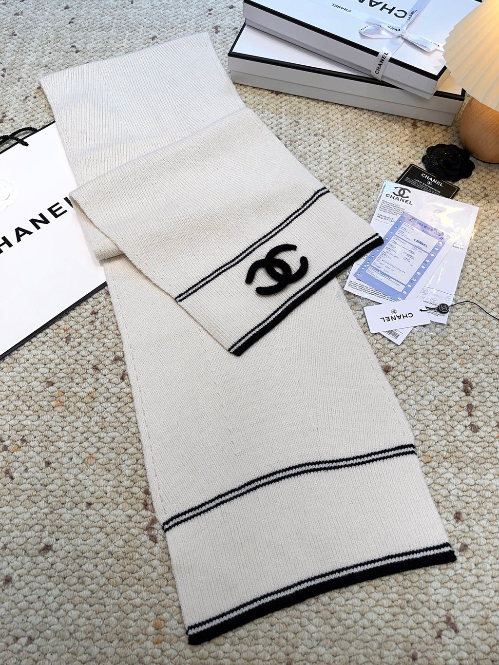 CHANEL 25S SCARF 175 IN CASHMERE 932236