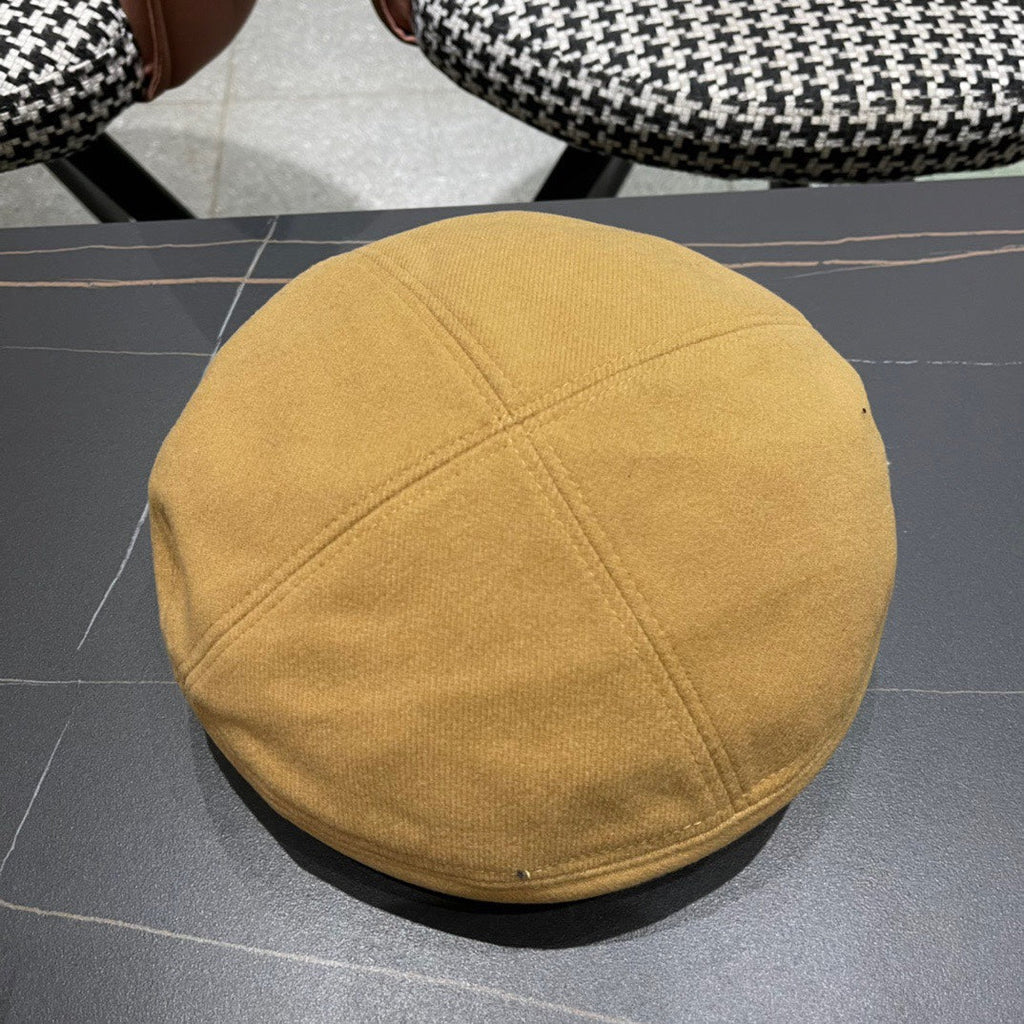 CHANEL BERET HAT IN PEANUT BROWN FABRIC 419383