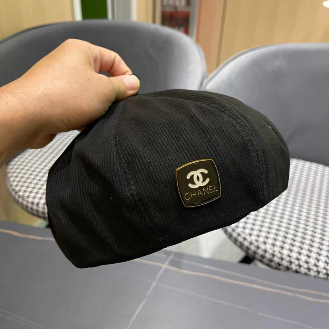 CHANEL BERET HAT IN BLACK CORDUROY 429844