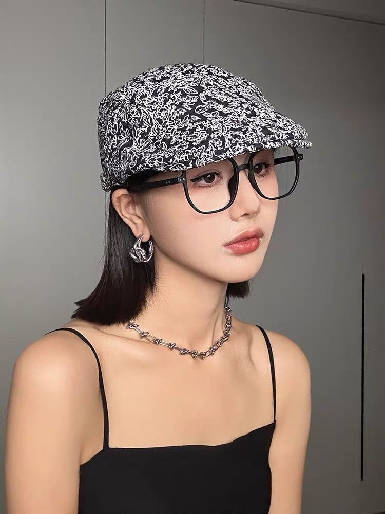 CHANEL BAKER BOY CAP IN BLACK MIX WHITE FABRIC 431519