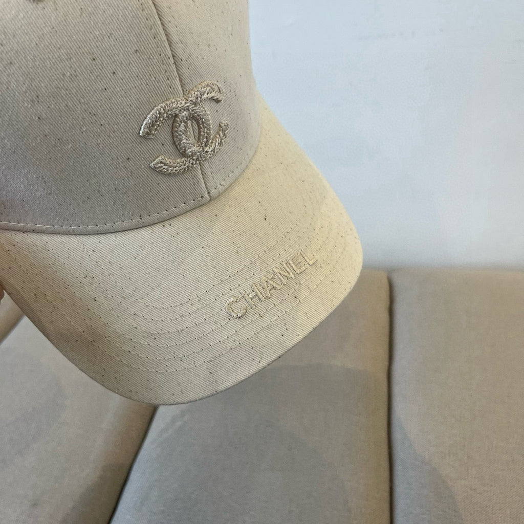 CHANEL BASEBALL HAT IN IVORY COTTON 672891