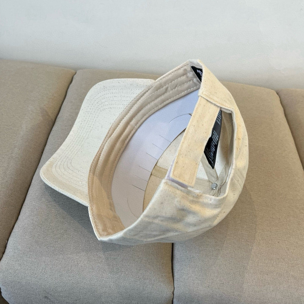 CHANEL BASEBALL HAT IN IVORY COTTON 672891
