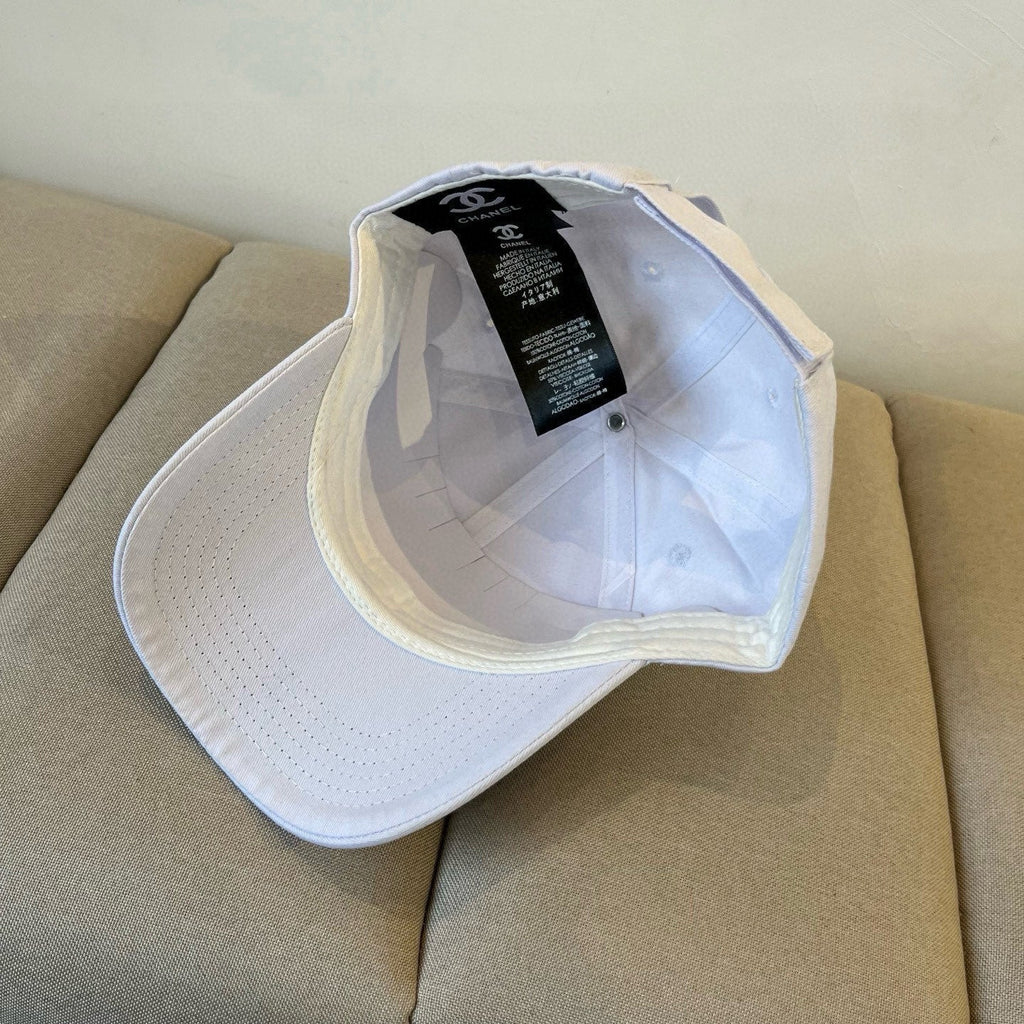 CHANEL BASEBALL HAT IN WHITE COTTON 672896