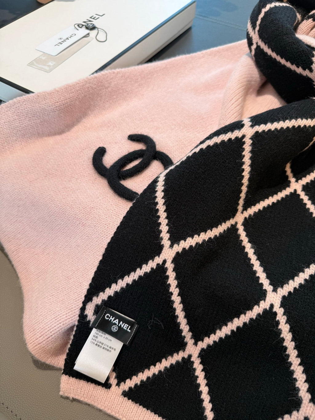 CHANEL 25S SCARF 180 CM IN WOOL CASHMERE 943030
