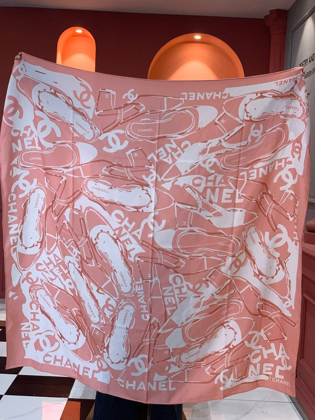 CHANEL 25S SCARF 135 CM IN CASHMERE SILK 941789