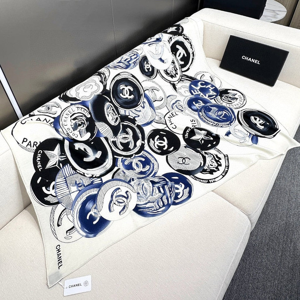 CHANEL 25S SCARF 140 IN CASHMERE 991916