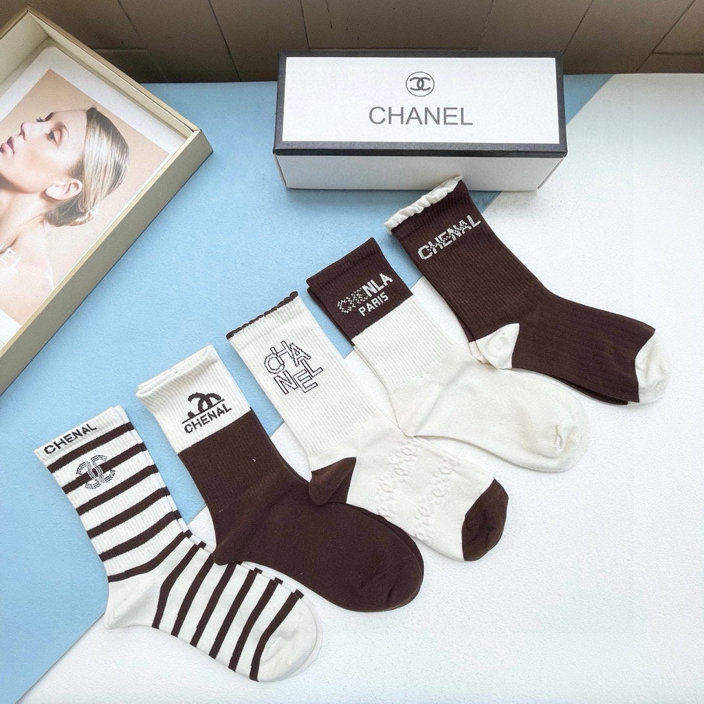 CHANEL CREW SOCKS 409656 ( 1 BOX )