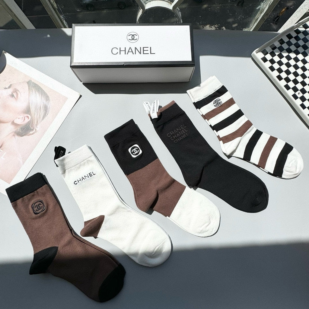 CHANEL CREW SOCKS 409457 ( 1 BOX )