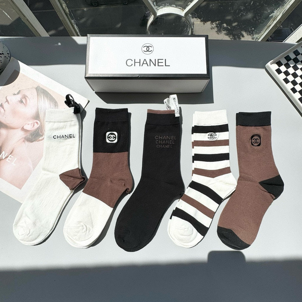 CHANEL CREW SOCKS 409457 ( 1 BOX )