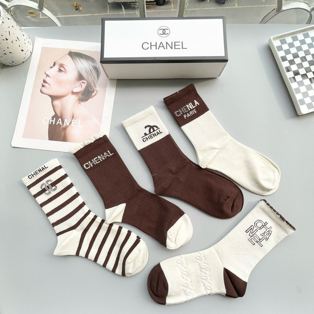 CHANEL CREW SOCKS 417415 ( 1 BOX )