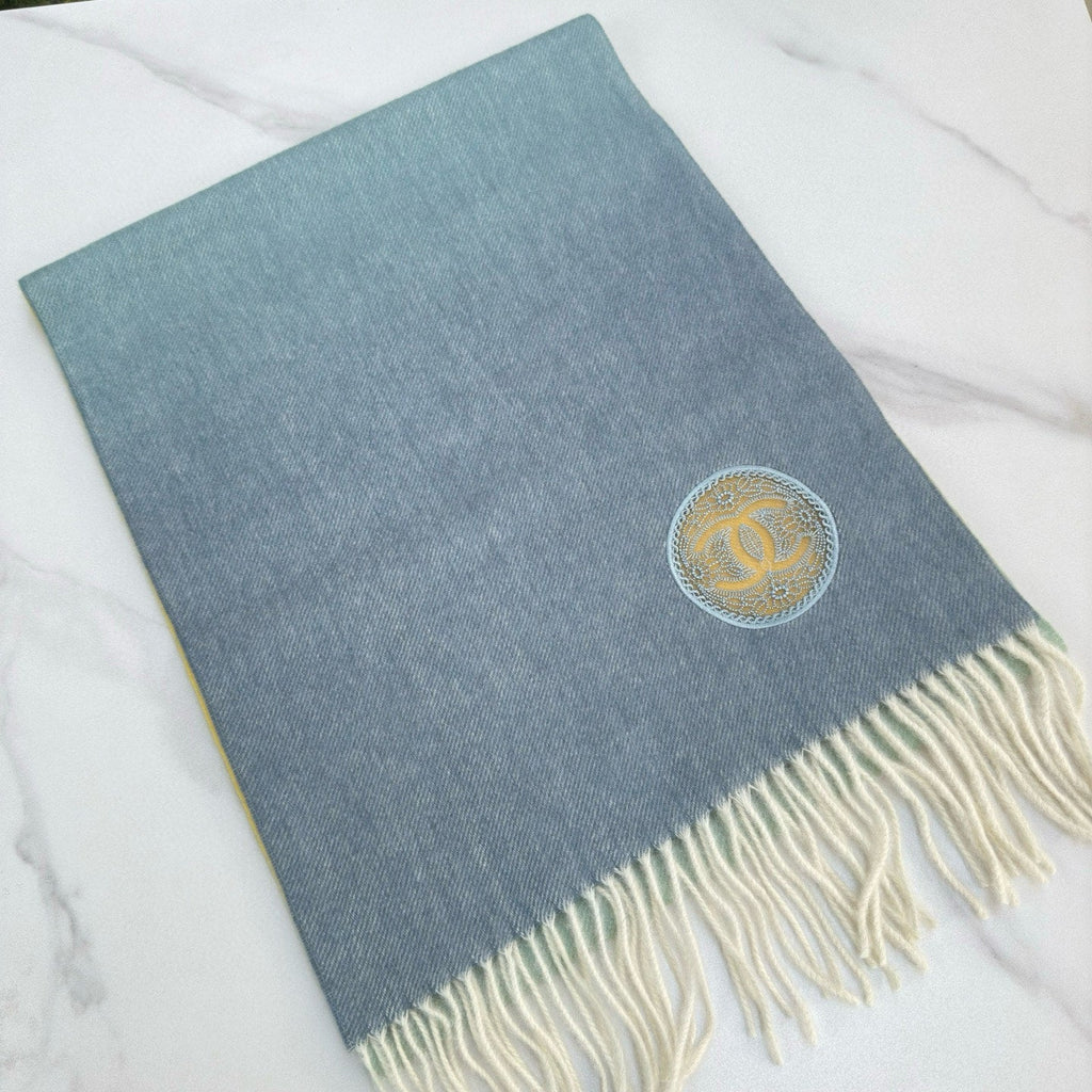 CHANEL 25S SCARF 180 IN CASHMERE 876135