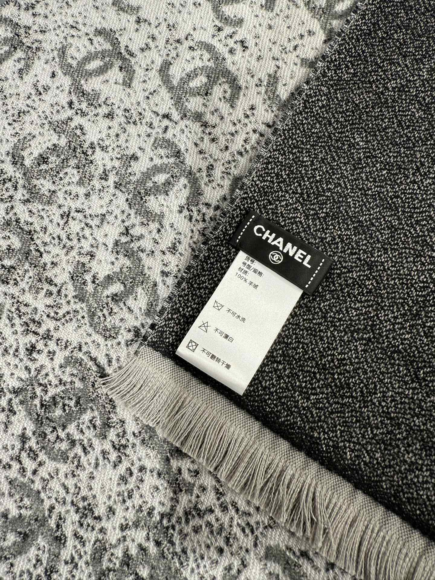 CHANEL 25S SCARF 185 CM IN CASHMERE 943078
