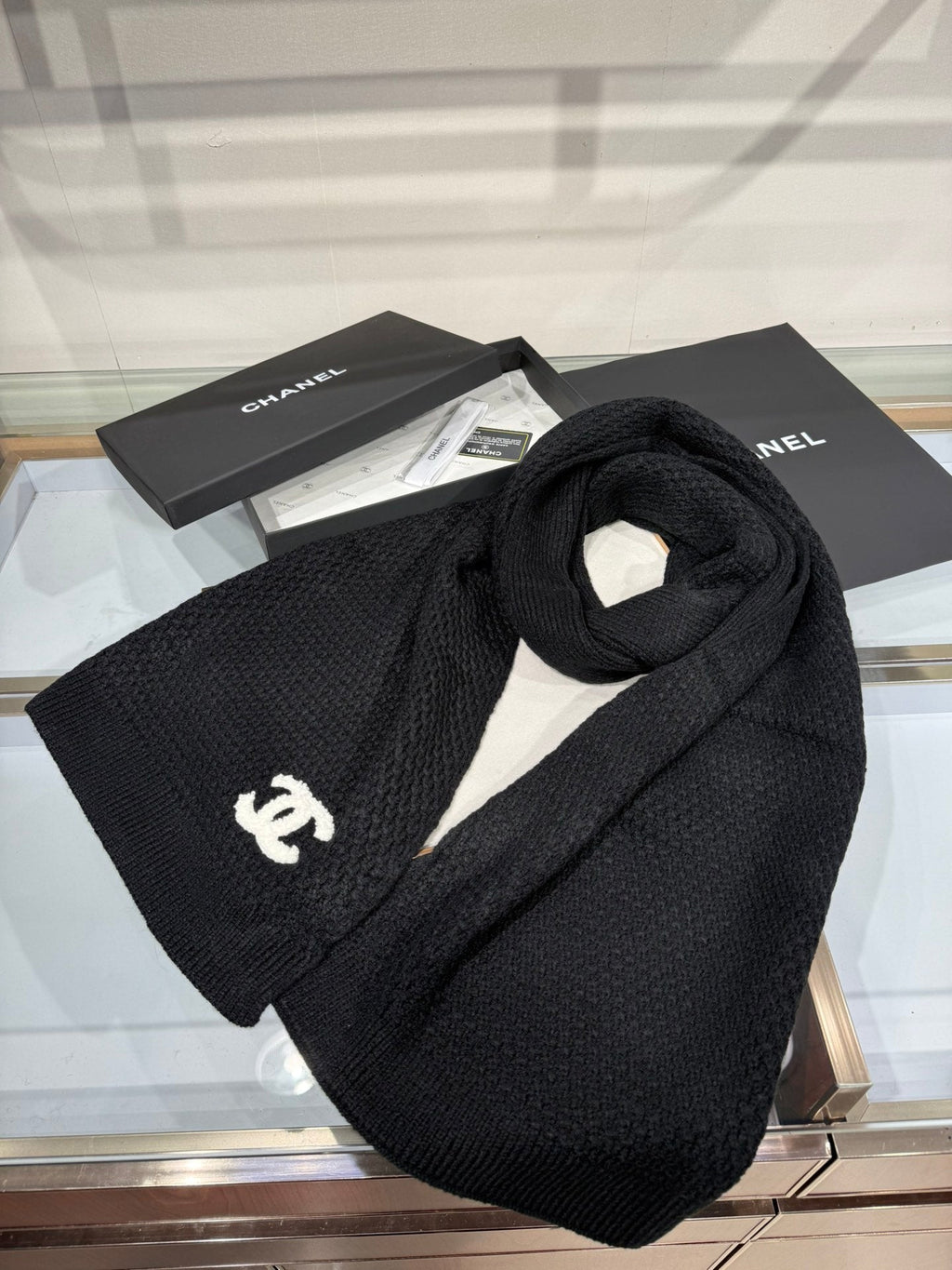 CHANEL 25S SCARF 175 CM IN WOOL CASHMERE 943087