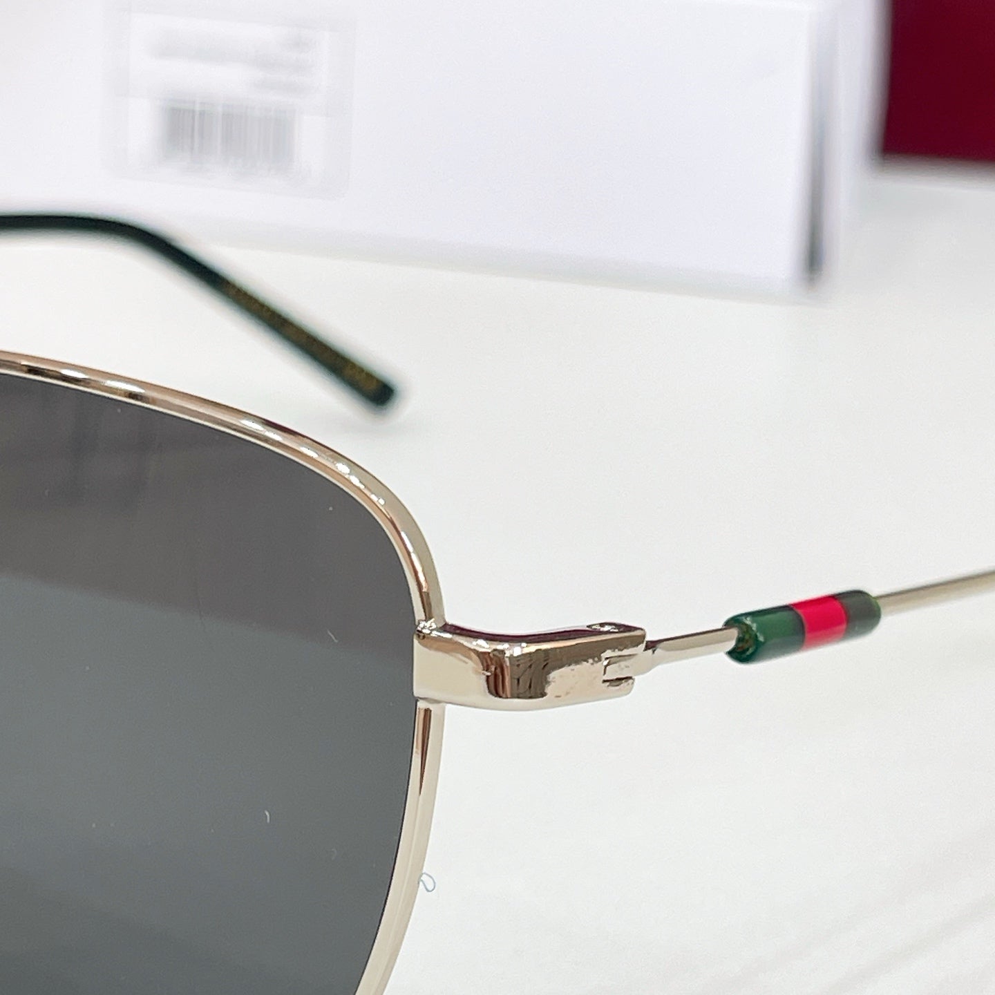 GUCCI Sunglasses-GG2097SK