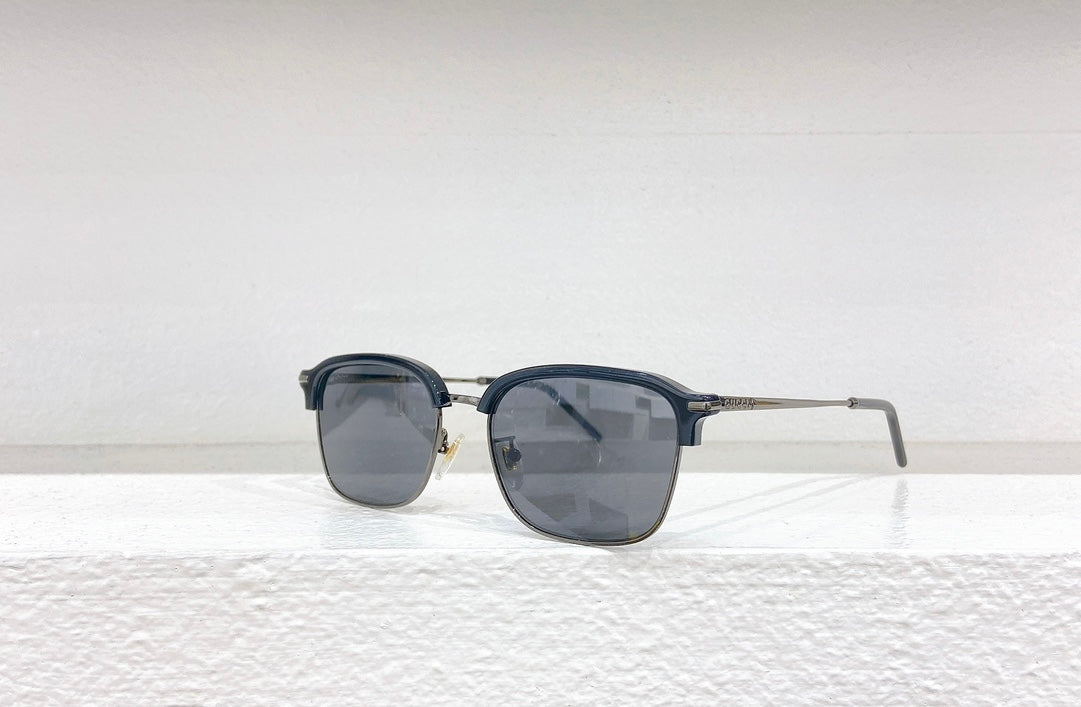 GUCCI Sunglasses-GG1733SK