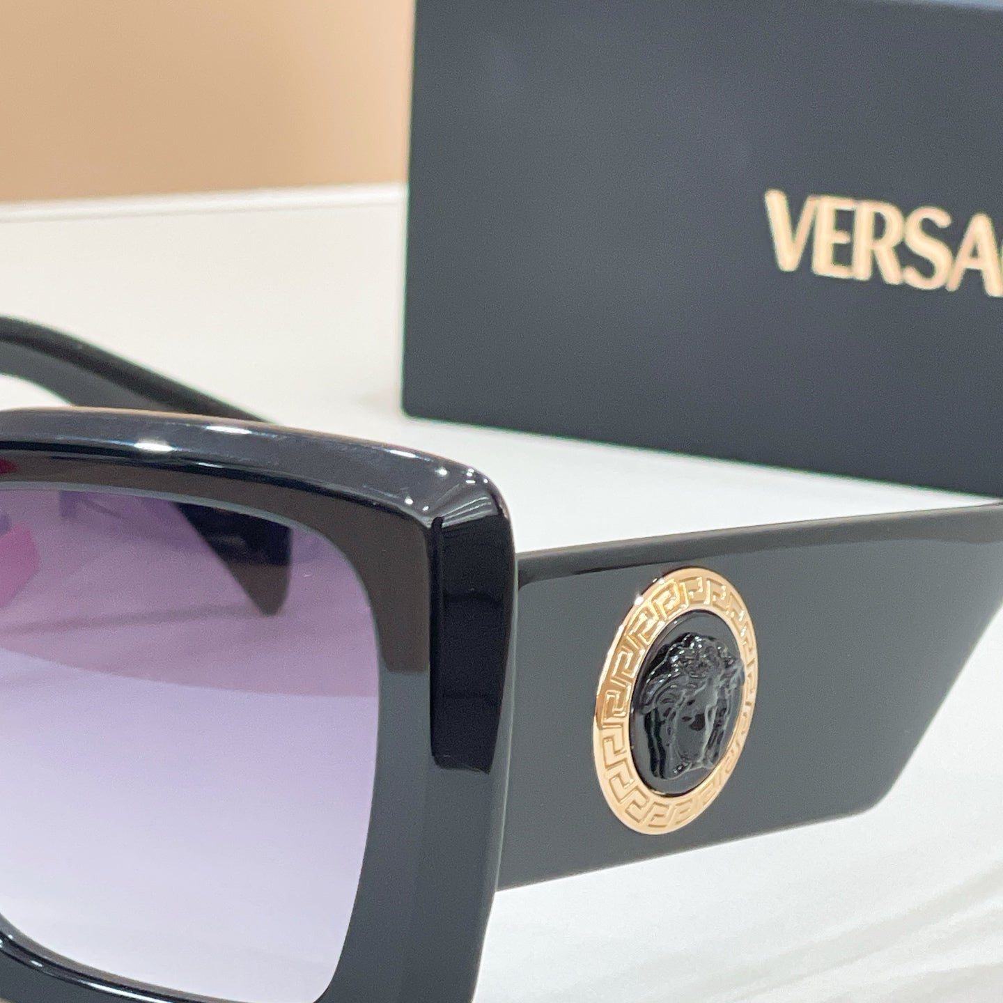 VERSACE Sunglasses-VE4702