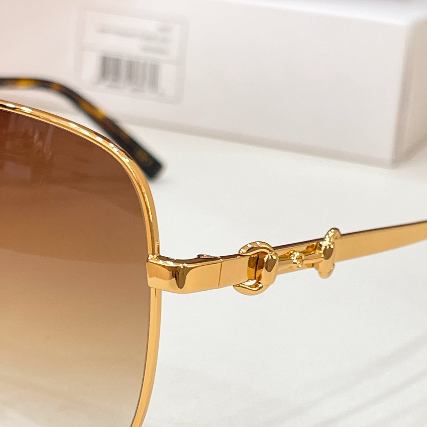 GUCCI Sunglasses GG2053S