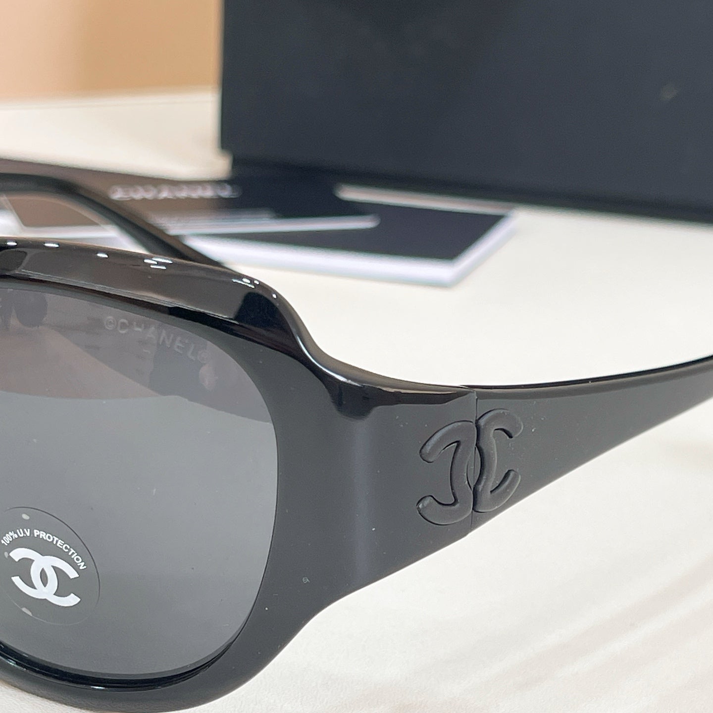 CHANEL Sunglasses 9199
