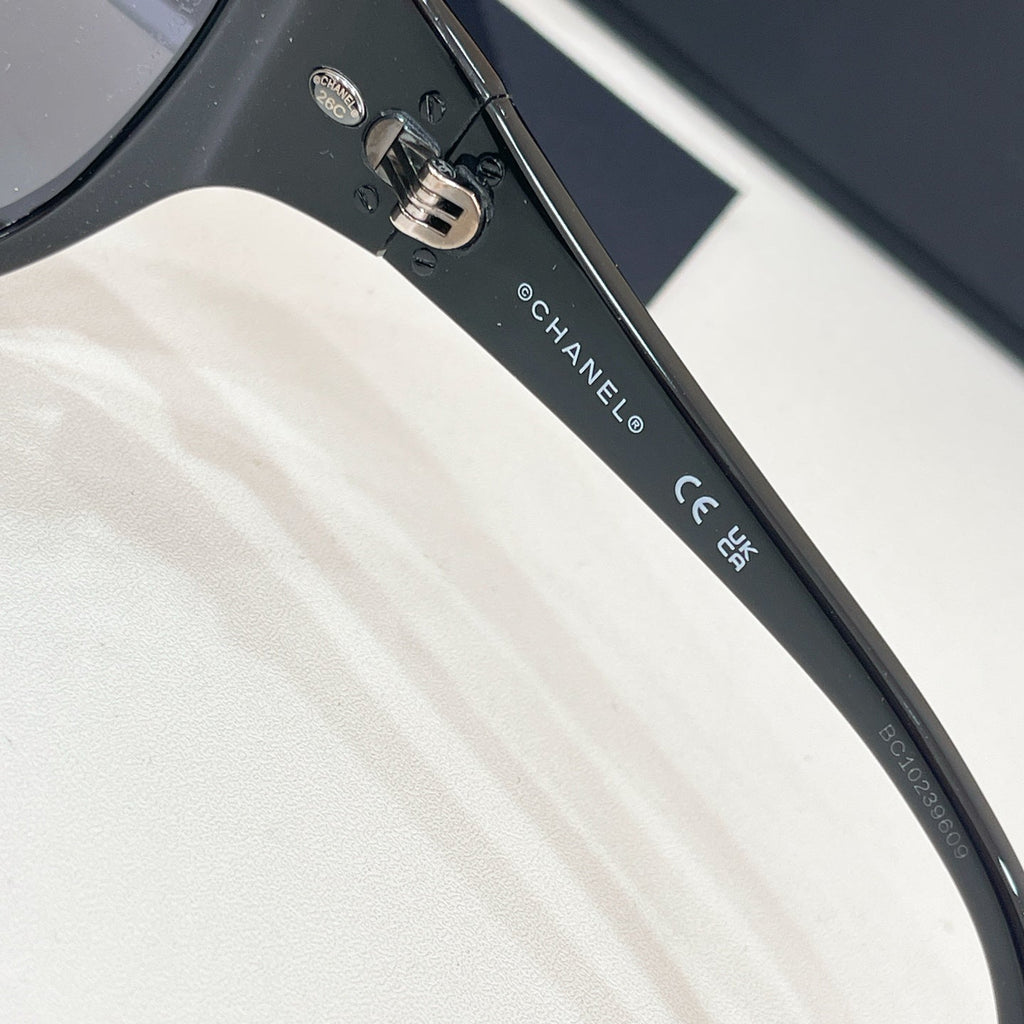CHANEL Sunglasses 9199