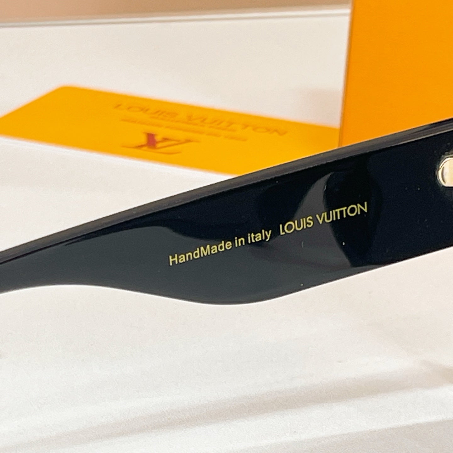 LOUIS VUITTON Eyeglasses Z2916