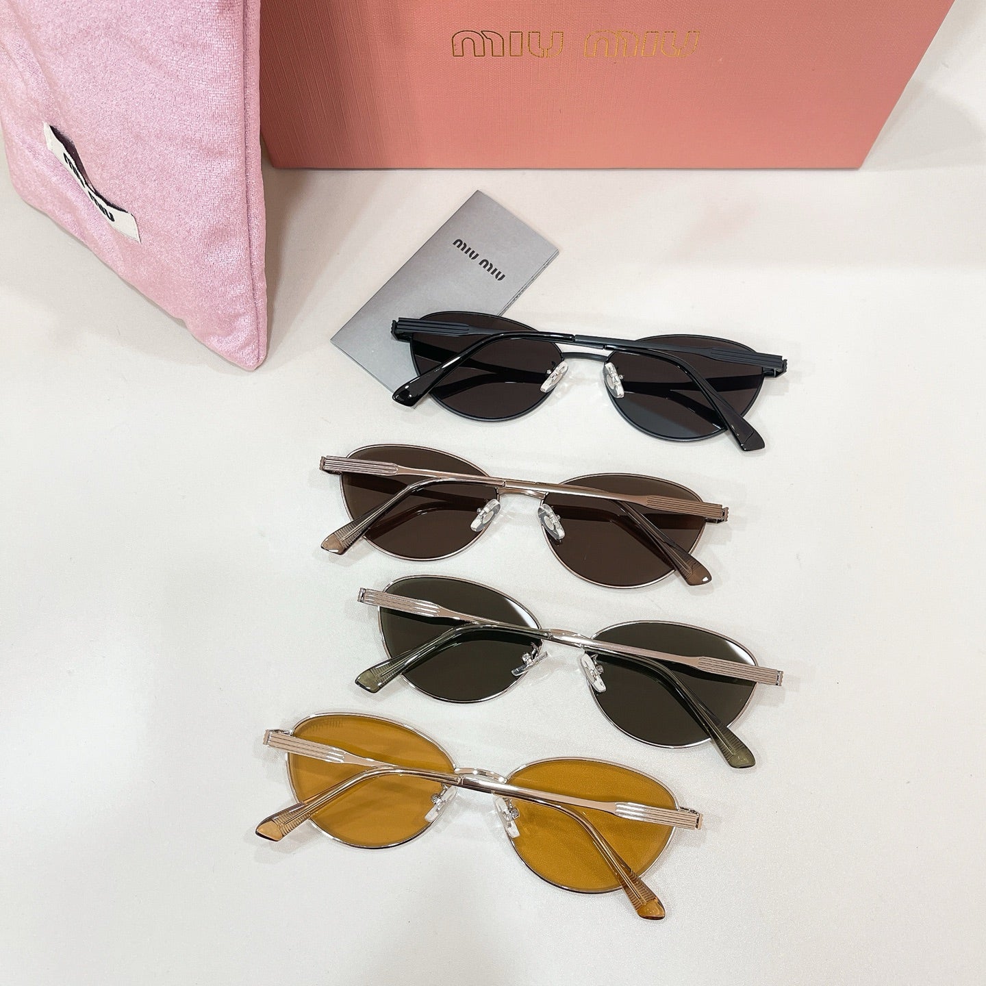 MIU MIU Sunglasses SMU A63