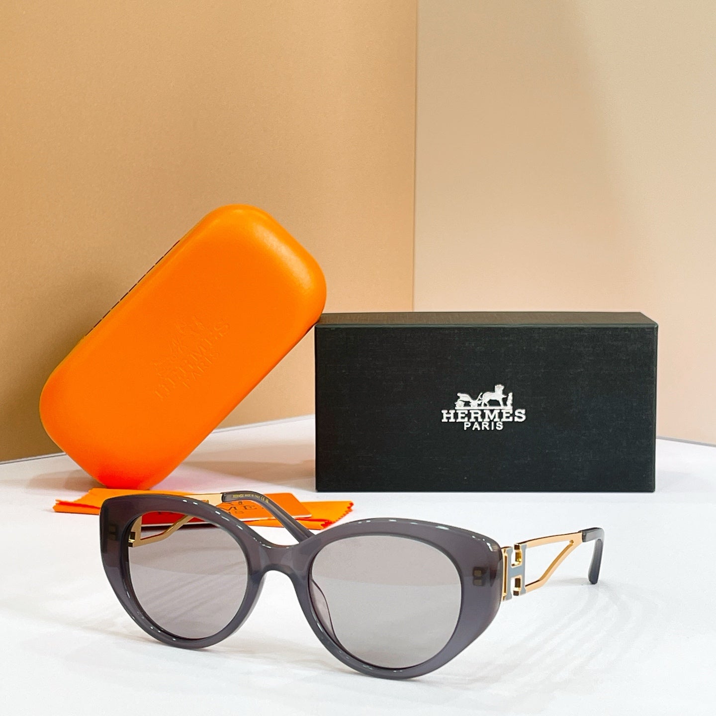 HERM¡§¡§S Sunglasses H8125S