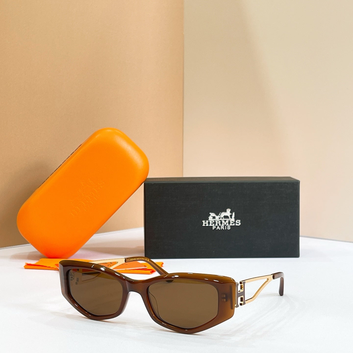 HERM¡§¡§S Sunglasses H8126S